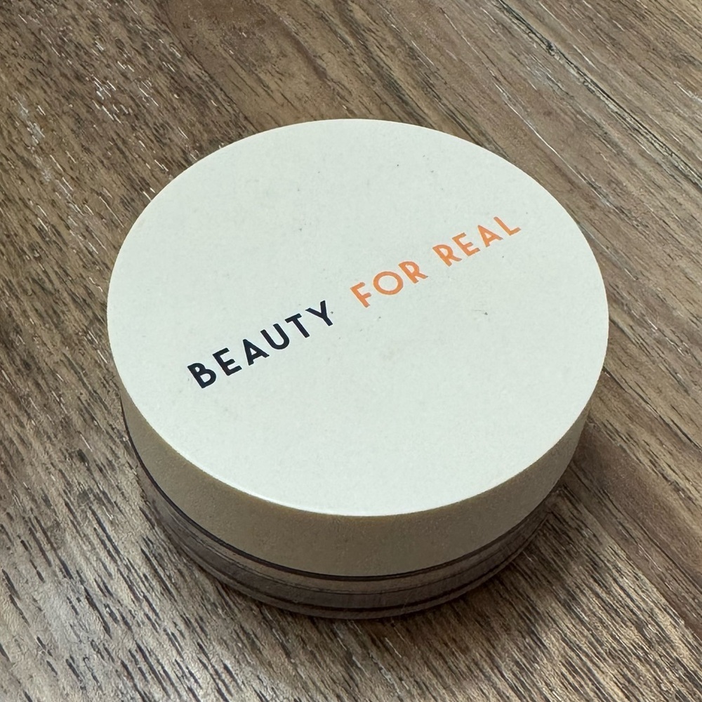 NEW Beauty For Real Hydra-Set Translucent Finishing Powder Compact